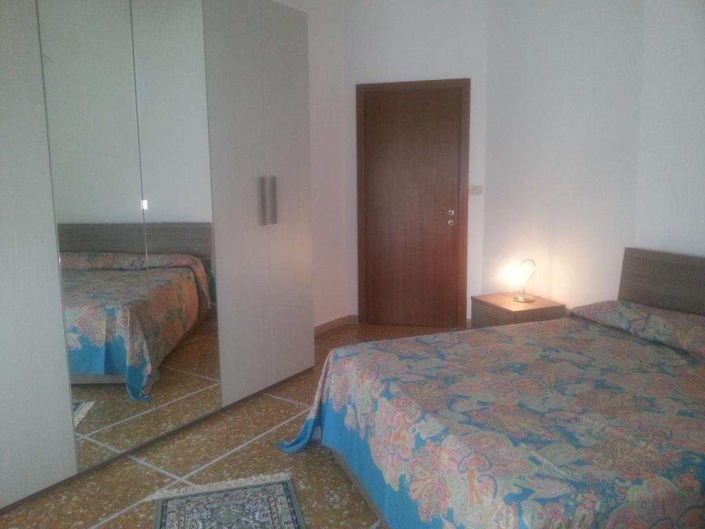 Amico Del Sole Bed and Breakfast Rome Kamer foto